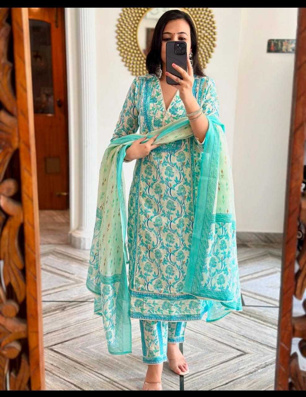 Women's Cotton Floral Printed Anazrkali Kurti with Pant & Dupatta Set - Image 2